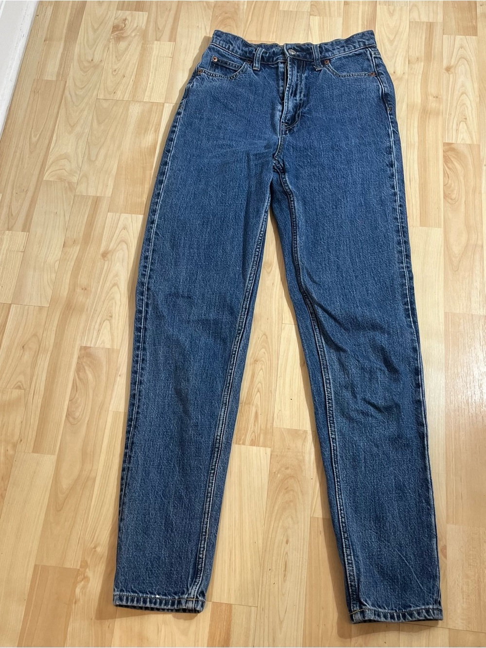 Gap Womens Medium Wash High Waisted Mom Jeans Size 00/24T
